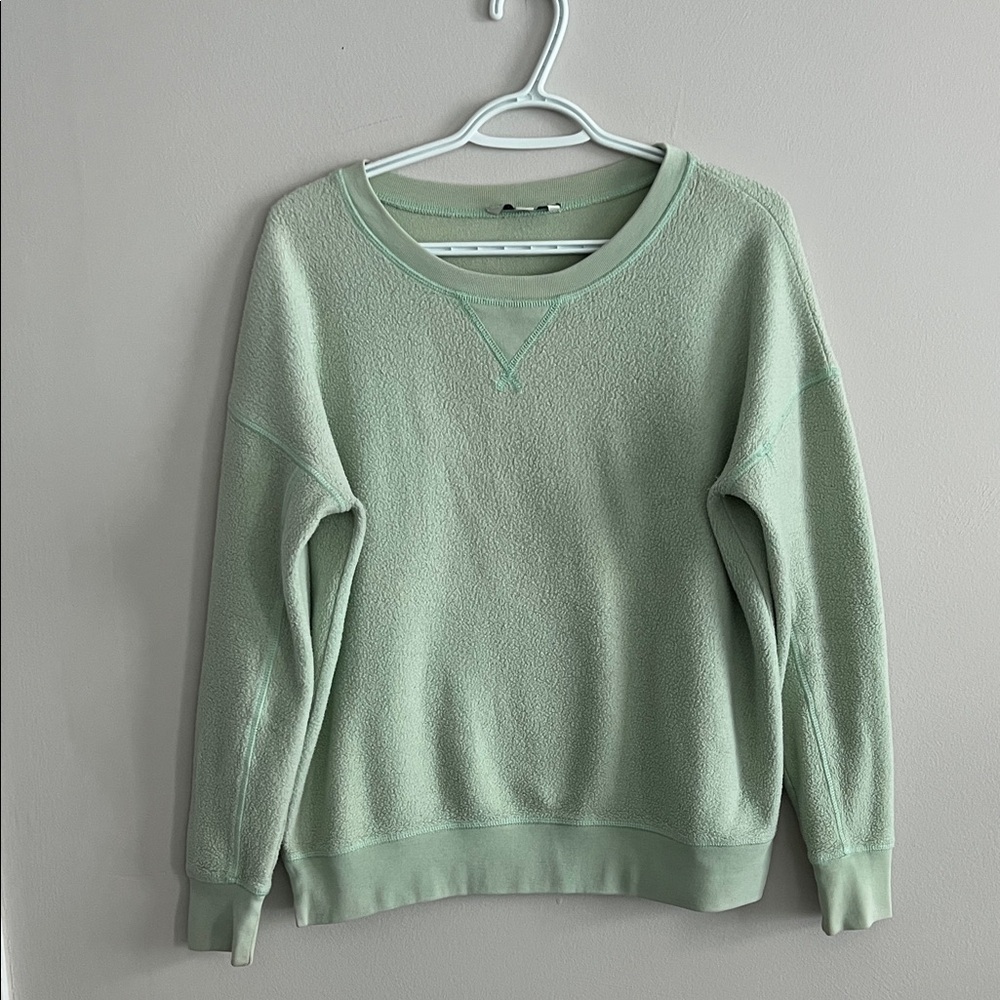 American Eagle Sweater Women's Large Light Green Fleece Pullover Sweatshirt